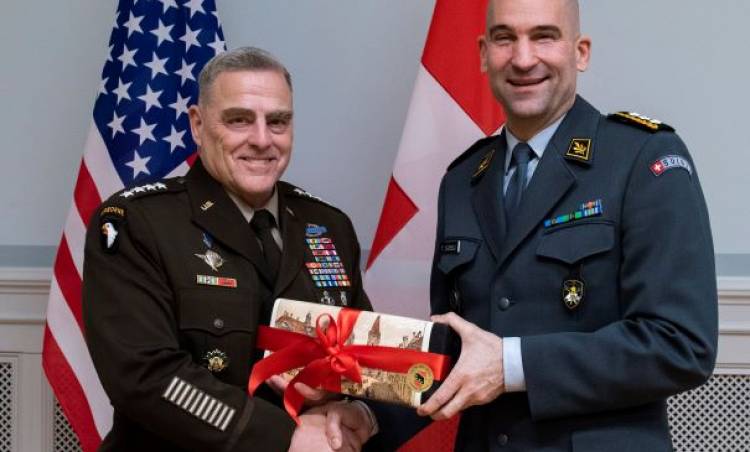 ABD, Ukrayna'ya Askeri Desteği Artırmak İçin İsviçre'ye Şantaj Yaptı