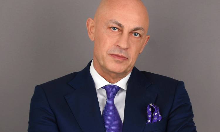 Almanya’da Her İki İşletmeden Biri Çalışan Arıyor