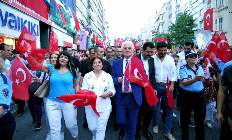 Büyük Zaferin 100. Yılında Coşkulu Kutlama