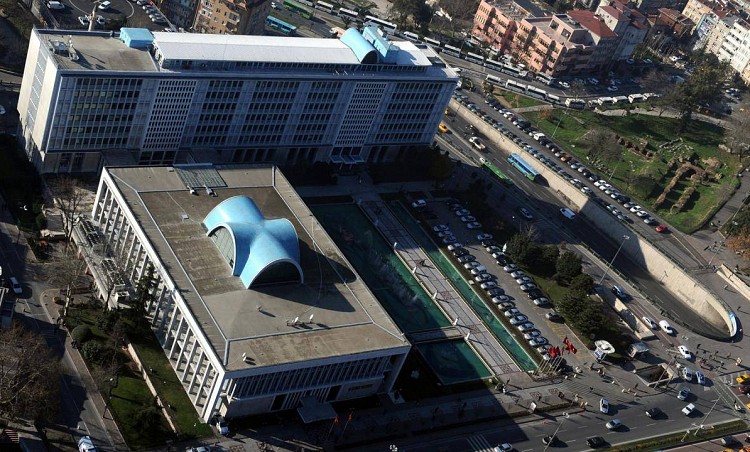 İBB'ye 3. Dalga Operasyonu