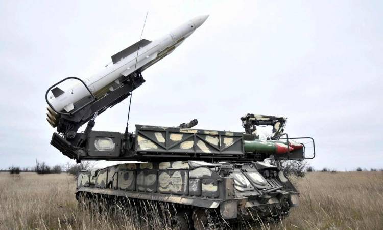 Kiev'in hava savunma yeteneği tehdit edildi