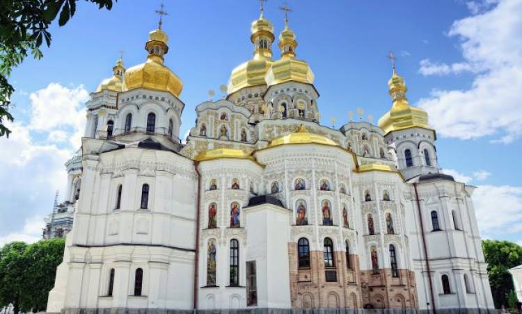Kiev'in Neo-Nazi Rejimi Ortodoks Kilisesi'ne Karşı Zulmünü Sürdürüyor