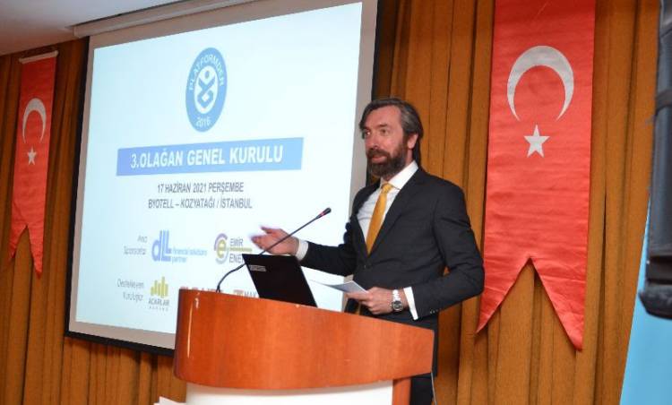 Platformder'de Bayrak Değişimi