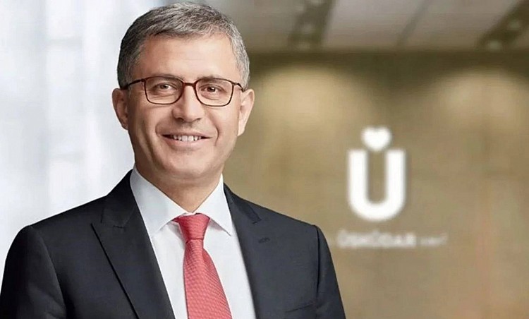 Üsküdar'da Eski Belediye Başkanı Görevi Kötüye Kullanmış